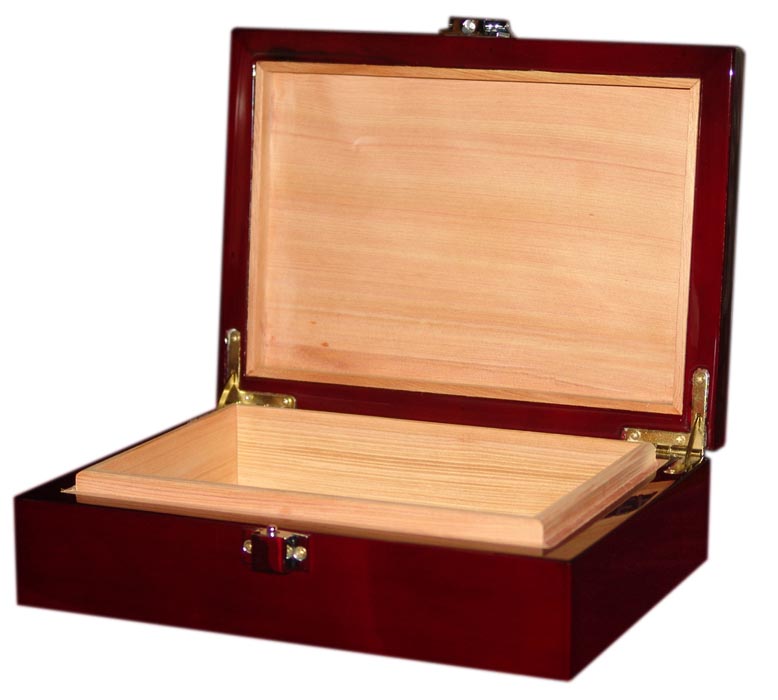 OEEA 10-20 cigar box
