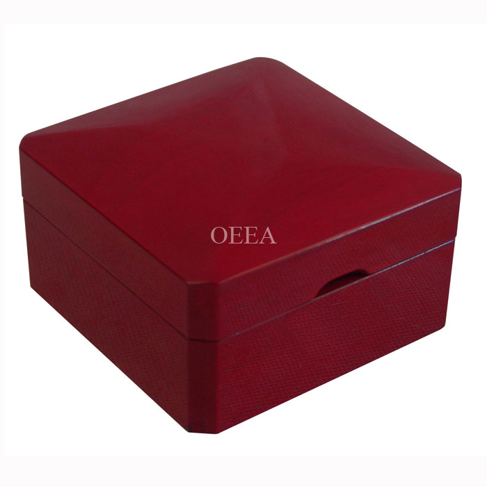 OEEA wooden watch box